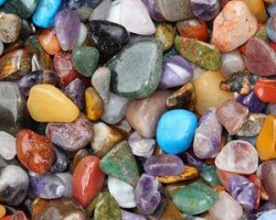 <p style="text-align: center; line-height: 15px;"><span style="font-size: 10pt;"><em>Las piedras y los minerales tienen un poder increíble. Ponemos a tu disposición collares, colgantes, pulseras, anillos, piedras auténticas… de todo tipo de minerales. (cuarzo, ámbar, coral, jade, ónix, turmalina…)</em></span></p> Minerales y piedras